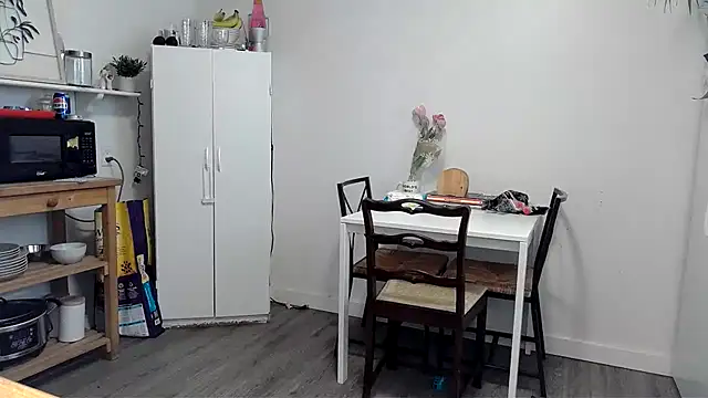 Kittyymaze1 online show from March 2026 05:40:01 PM