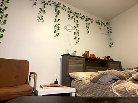 Kittyymaze1 online show from October 2025 12:35:01 PM