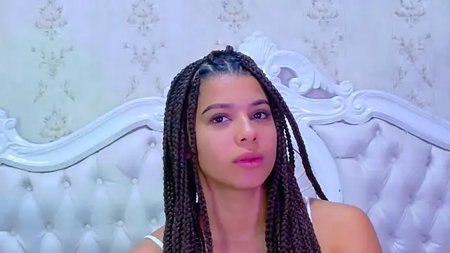 TiaraRosse online show from February 2026 12:55:01 PM