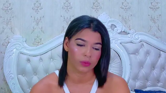 TiaraRosse online show from October 2025 04:57:01 AM