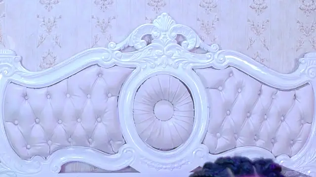 TiaraRosse online show from September 2025 01:07:02 PM