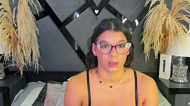 TiaraRosse online show from March 2026 05:20:02 AM