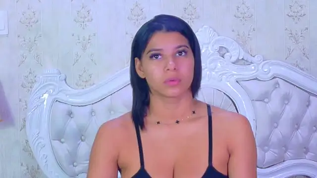 TiaraRosse online show from September 2025 12:55:02 PM