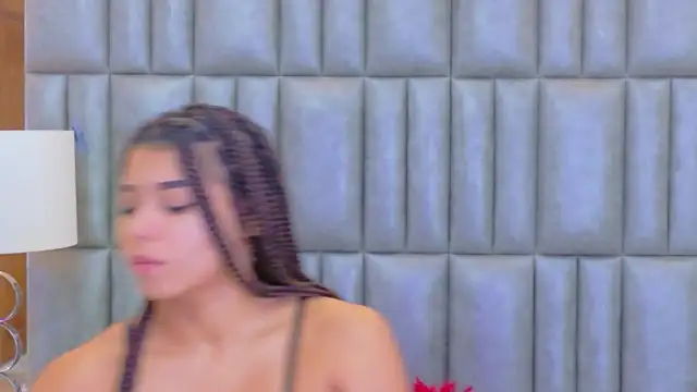 TiaraRosse online show from February 2026 03:29:01 AM