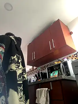 Cafeziitha02 online show from November 2025 06:41:01 PM