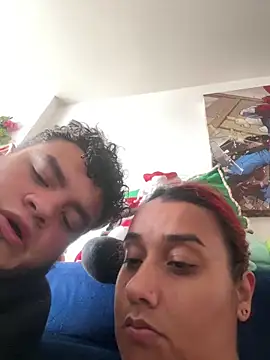 Cafeziitha02 online show from December 2025 04:19:02 PM