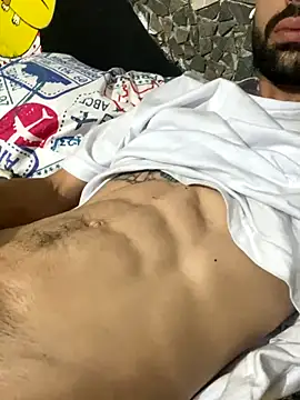 Snapshot of macg96 chatting on November 2025 06:40:02 AM macg96 online show from November 2025 06:40:02 AM