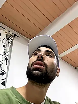 Snapshot of macg96 chatting on December 2025 11:54:01 PM macg96 online show from December 2025 11:54:01 PM