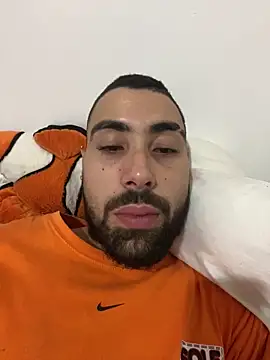 Snapshot of macg96 chatting on January 2026 07:02:02 AM macg96 online show from January 2026 07:02:02 AM