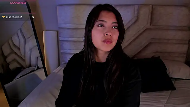 Rebeca Williams  online show from February 2026 01:02:01 PM