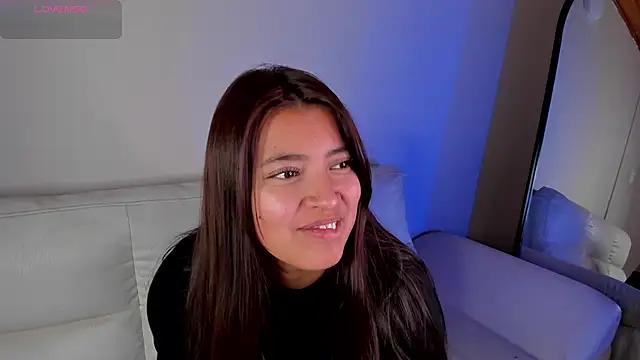 Rebeca Williams  online show from March 2026 12:32:02 PM