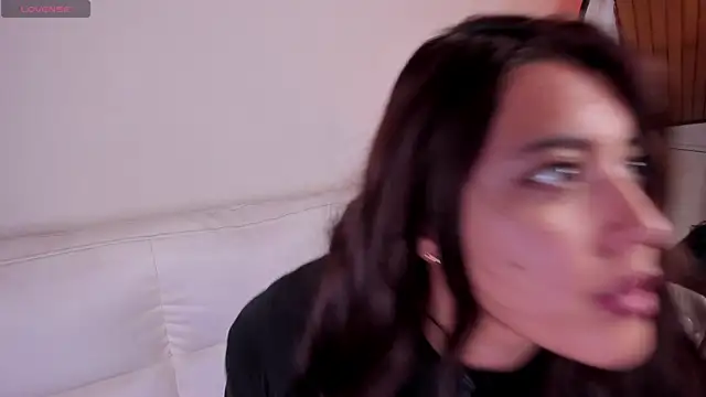 Rebeca Williams  online show from October 2025 11:55:01 AM