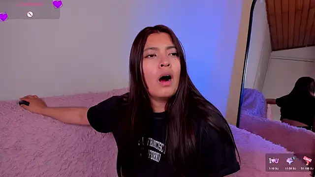 Rebeca Williams  online show from April 2026 12:33:01 PM