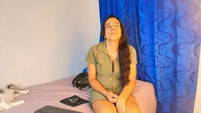 Oh Tique online show from November 2025 07:30:01 PM