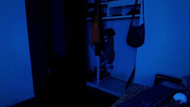 Oh Tique online show from January 2026 01:05:01 PM