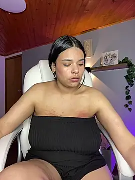 Snapshot of Isabella_boobd chatting on February 2025 01:12:02 AM Isabella boobd online show from February 2025 01:12:02 AM