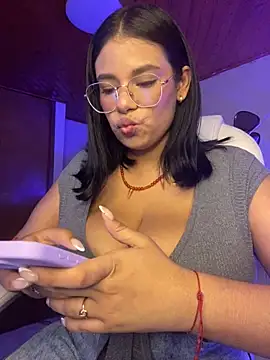 Isabella boobd online show from May 2026 08:02:01 PM