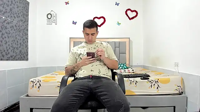 simookeler online show from October 2025 10:54:01 PM