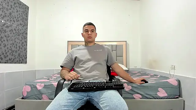 simookeler online show from December 2025 11:23:01 AM