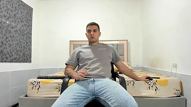 simookeler online show from January 2026 11:41:02 PM