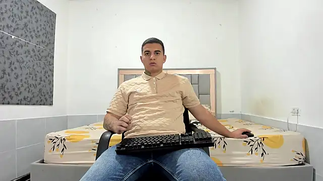 simookeler online show from January 2026 12:14:02 AM