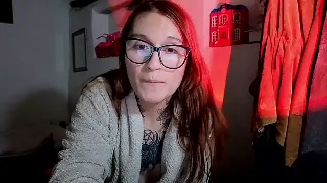 kittenlizz online show from January 2026 06:15:02 PM