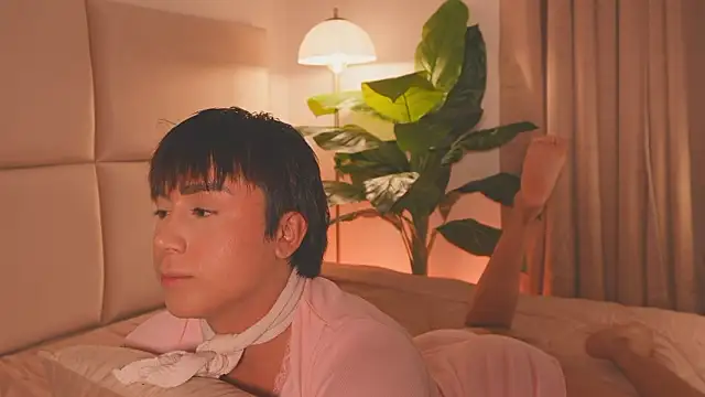 SweetHanson online show from March 2026 12:16:02 PM