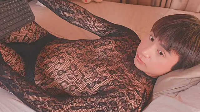 SweetHanson online show from February 2026 08:08:01 PM