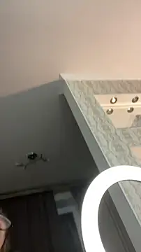 LushLuna online show from December 2025 04:28:02 PM