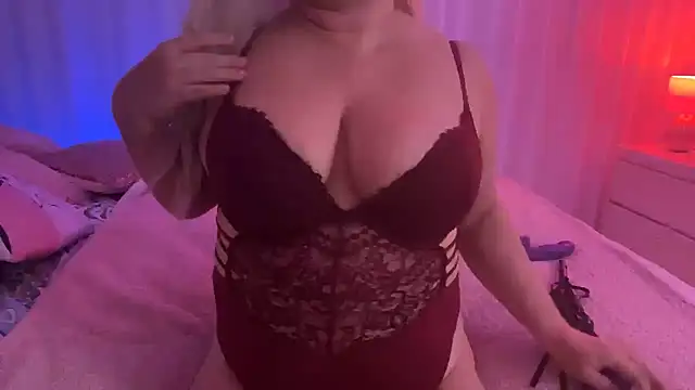 Missannalova online show from December 2024 09:33:02 AM