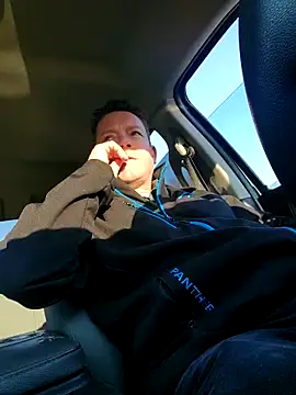 Bigtater1999 online show from February 2026 01:10:01 PM