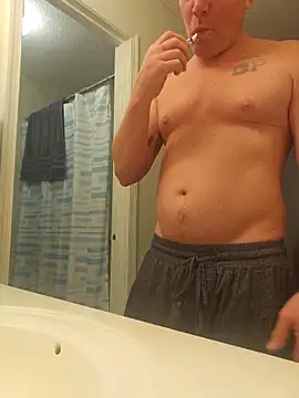 Bigtater1999 online show from March 2026 04:45:01 PM