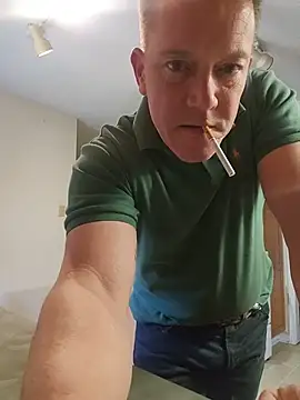 Bigtater1999 online show from May 2026 10:56:02 PM