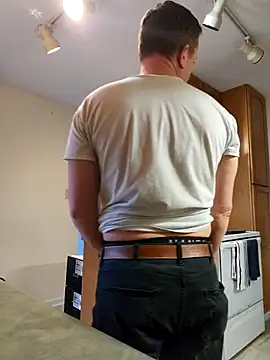 Bigtater1999 online show from February 2026 10:44:02 PM