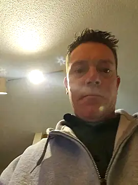 Bigtater1999 online show from February 2026 10:27:02 PM