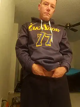 Snapshot of Bigtater1999 chatting on December 2025 02:55:01 PM Bigtater1999 online show from December 2025 02:55:01 PM