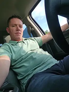 Bigtater1999 online show from May 2026 11:38:02 AM