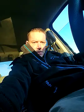 Bigtater1999 online show from December 2025 12:41:01 PM