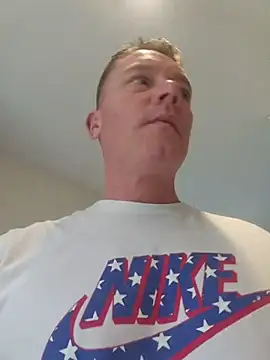 Bigtater1999 online show from May 2026 06:17:01 PM