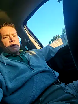 Snapshot of Bigtater1999 chatting on October 2025 11:42:02 AM Bigtater1999 online show from October 2025 11:42:02 AM