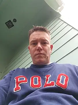 Bigtater1999 online show from February 2026 08:09:01 PM