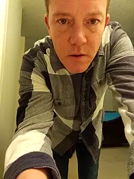 Bigtater1999 online show from February 2026 08:21:02 PM