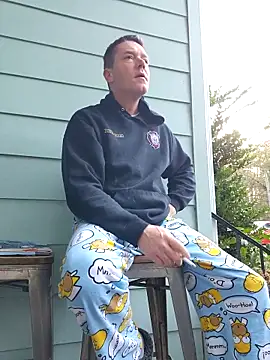 Snapshot of Bigtater1999 chatting on November 2025 01:16:02 PM Bigtater1999 online show from November 2025 01:16:02 PM