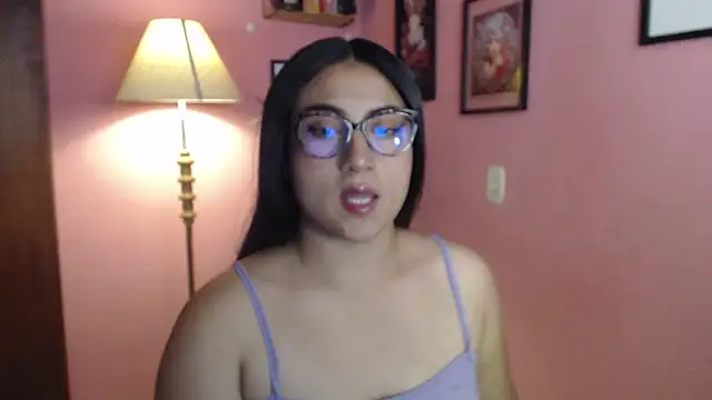 bunnyemilyrose36 online show from April 2026 02:48:01 PM