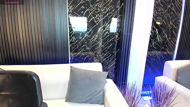 Aaron Scoot online show from December 2025 02:53:02 PM