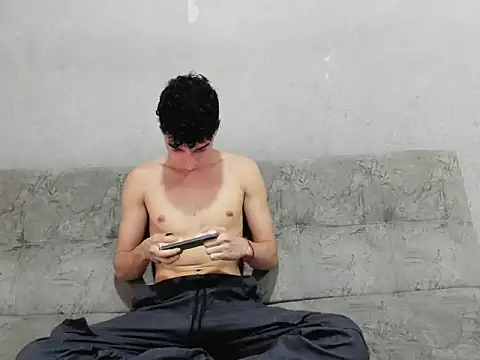 anjel cute18 online show from September 2025 02:01:01 PM