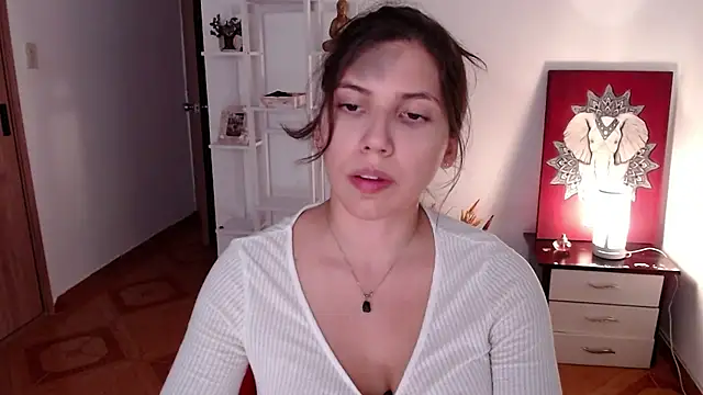 Snapshot of Sigrid- chatting on October 2025 12:22:02 AM Sigrid- online show from October 2025 12:22:02 AM