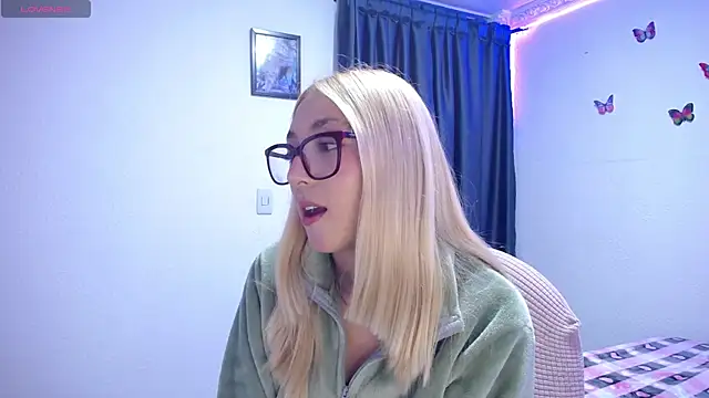Soffy-brooks online show from April 2026 04:37:02 AM