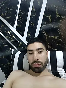 Snapshot of Joosee1696 chatting on December 2025 07:02:01 PM Joosee1696 online show from December 2025 07:02:01 PM