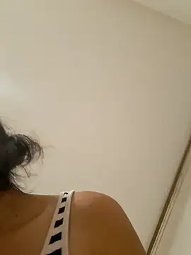 Snapshot of Alma_00 chatting on July 2026 11:49:02 PM Alma 00 online show from July 2026 11:49:02 PM